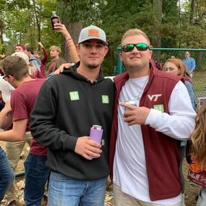 Meet your Posher, Ethan